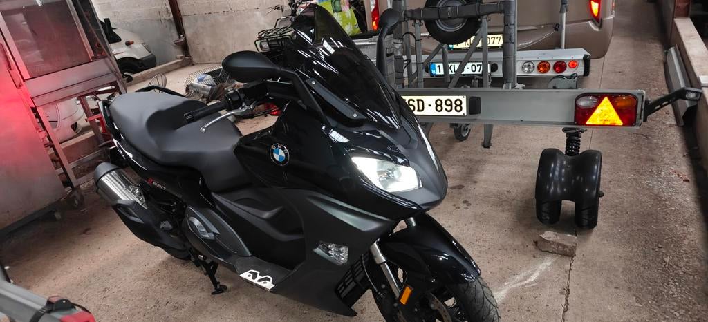 Magnifique BMW C650  SPORT, Particulier, Sport, Éclairage LED