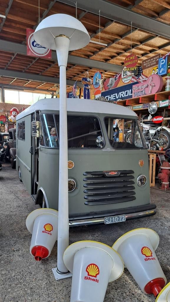 Originele oude benzine pomp eiland paal, Verzamelen, Ophalen, Gebruikt