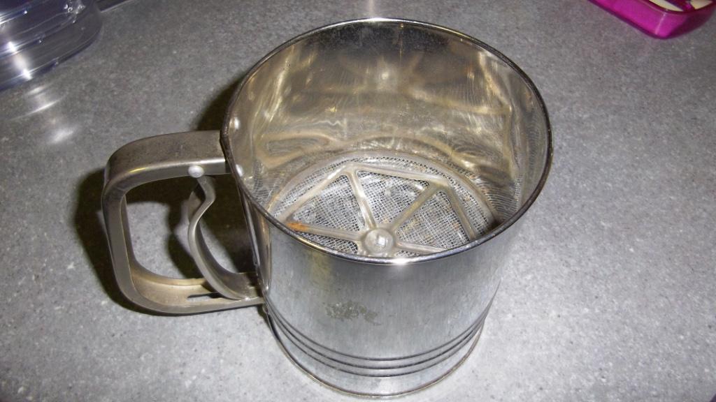 Moulin à sucre (farine, cacao, etc.), Enlèvement ou Envoi, Comme neuf, Inox