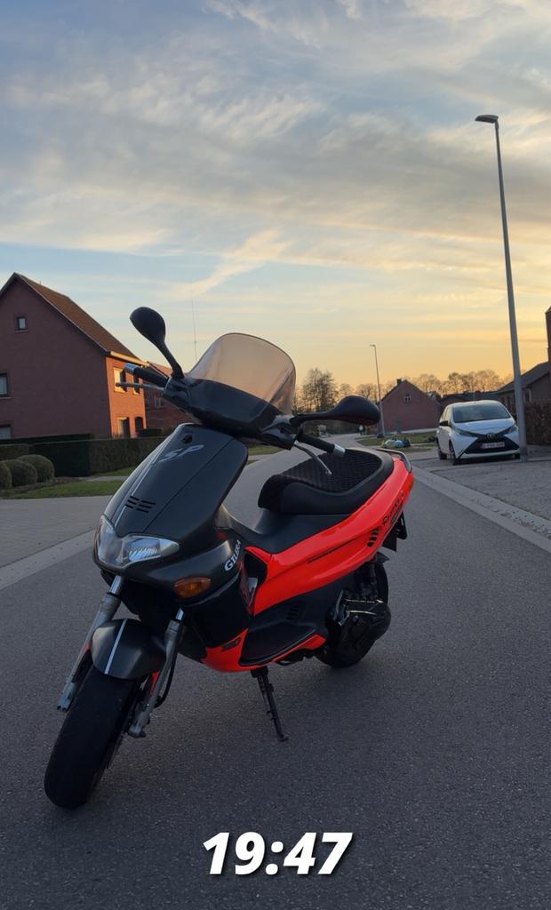Gilera Runner A1 172cc, Fietsen en Brommers, Scooters | Piaggio, Tweetakt, Ophalen of Verzenden, Zo goed als nieuw, 172 cc