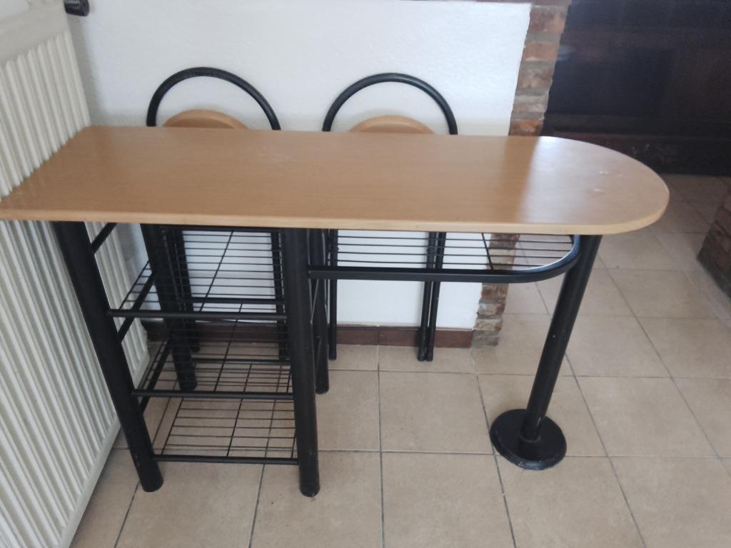 Table ovale Ikea avec 2 tabourets pliants, Métal, 100 à 150 cm, 25 à 50 cm, Enlèvement