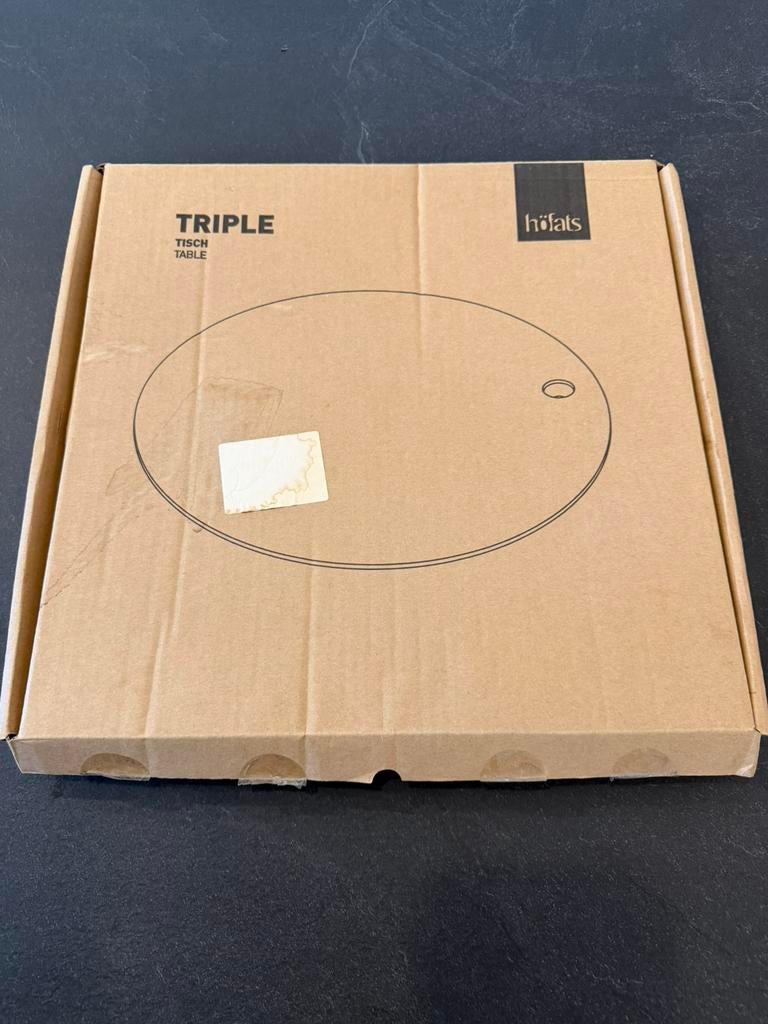 Hofats tafel voor Triple vuurschaal, Ophalen, Zo goed als nieuw