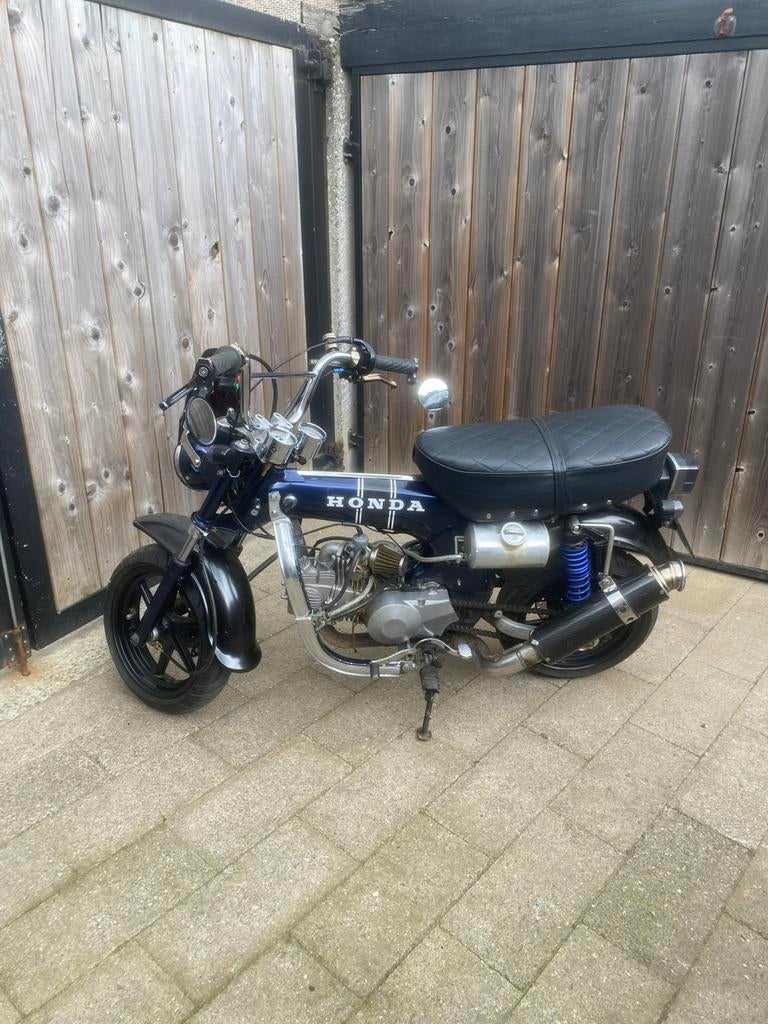 Zhenua dax 125 cc, Motoren, Motoren | Overige merken, Particulier, 1 cilinder, Ophalen
