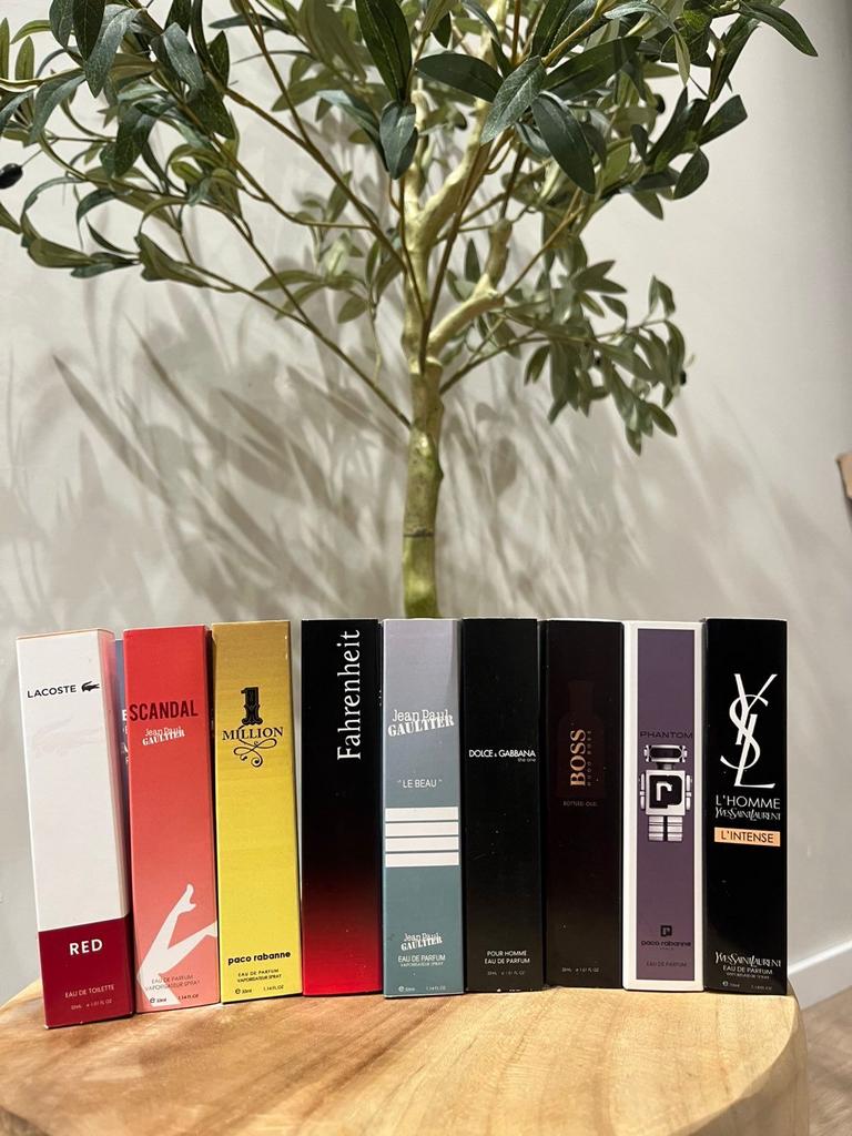 Parfum de poche de toutes marques pour femme et homme, Enlèvement, Comme neuf
