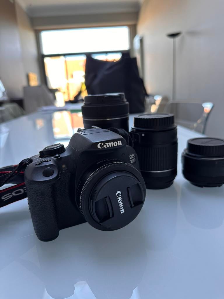 Canon EDS 700D + lenzen, Audio, Tv en Foto, Ophalen of Verzenden, Gebruikt, Canon