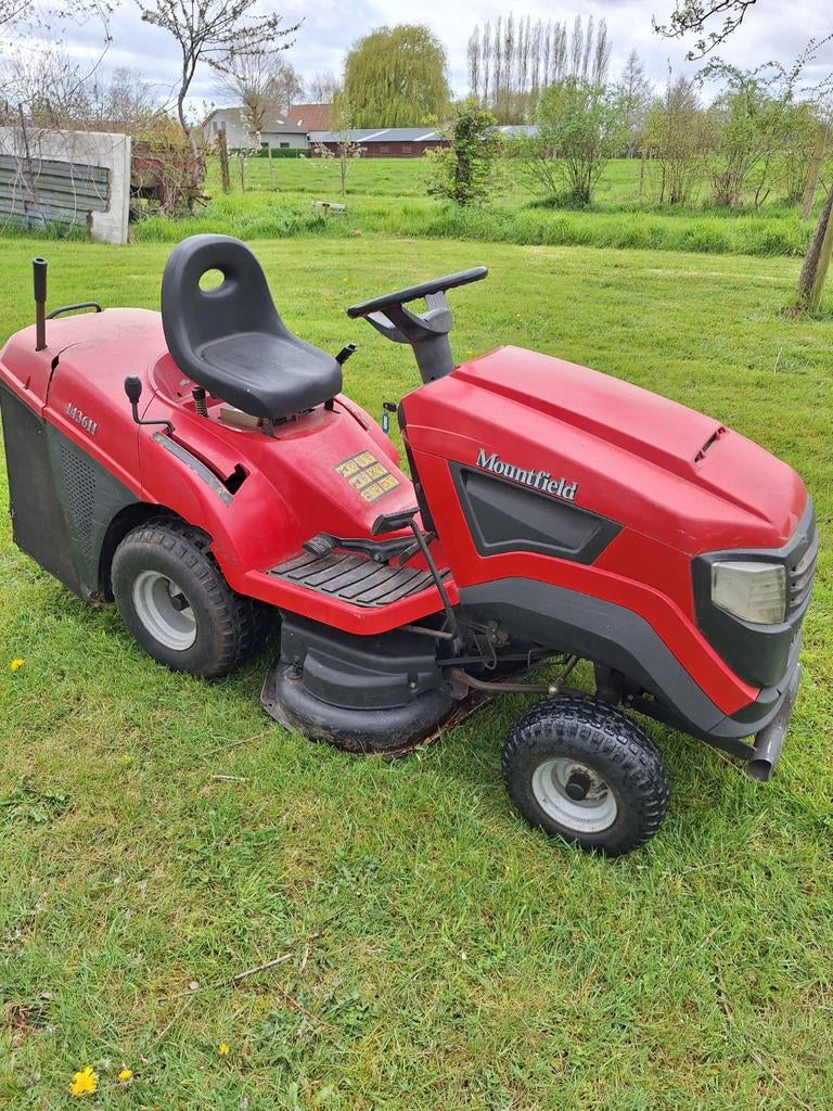 Mountfield 1436H, Jardin & Terrasse, Tondeuses autoportées, Bac de ramassage, Enlèvement