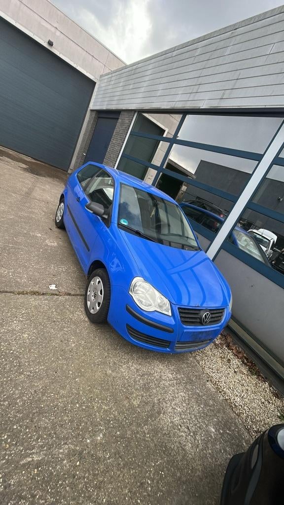 Volkswagen Polo met keuring verkoop en garantie, Auto's, Voorwielaandrijving, Zwart, 4 cilinders, Leder en Stof