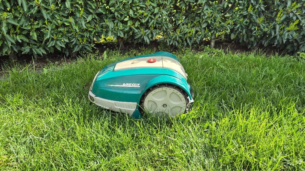 Ambrogio L32 Deluxe, Jardin & Terrasse, Tondeuses robotisées, Enlèvement, Comme neuf, Ambrogio, Contrôlable via l'application