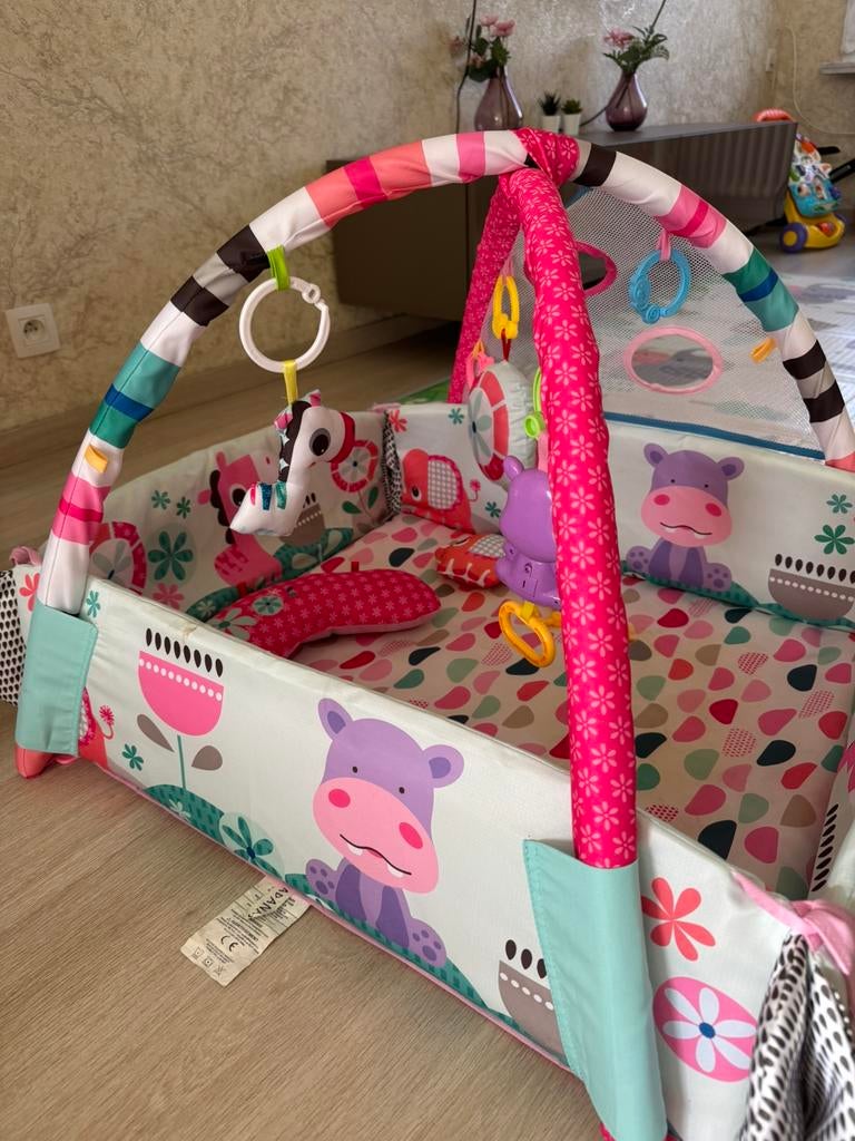 Baby speelkleed met speeltjes – goede staat, Kinderen en Baby's, Ophalen, Gebruikt