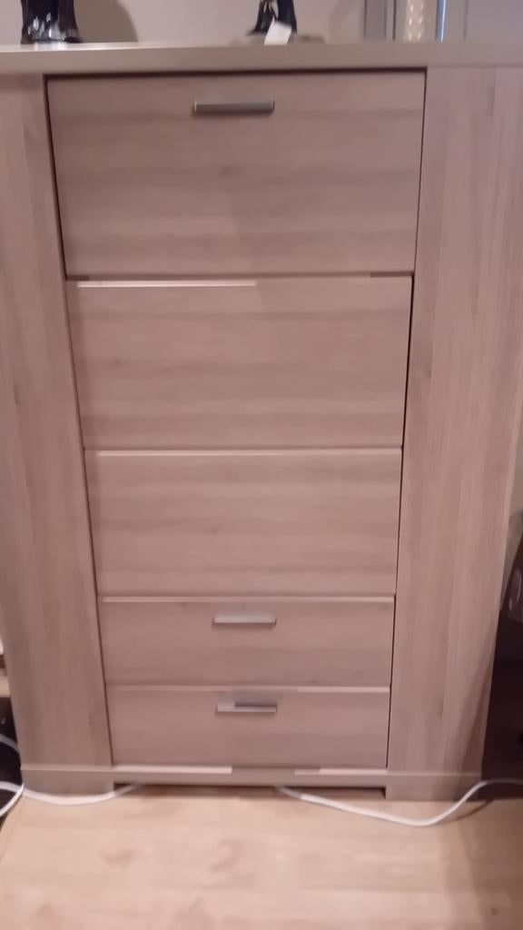 Armoires de salle à manger, table basse et meuble TV, Enlèvement