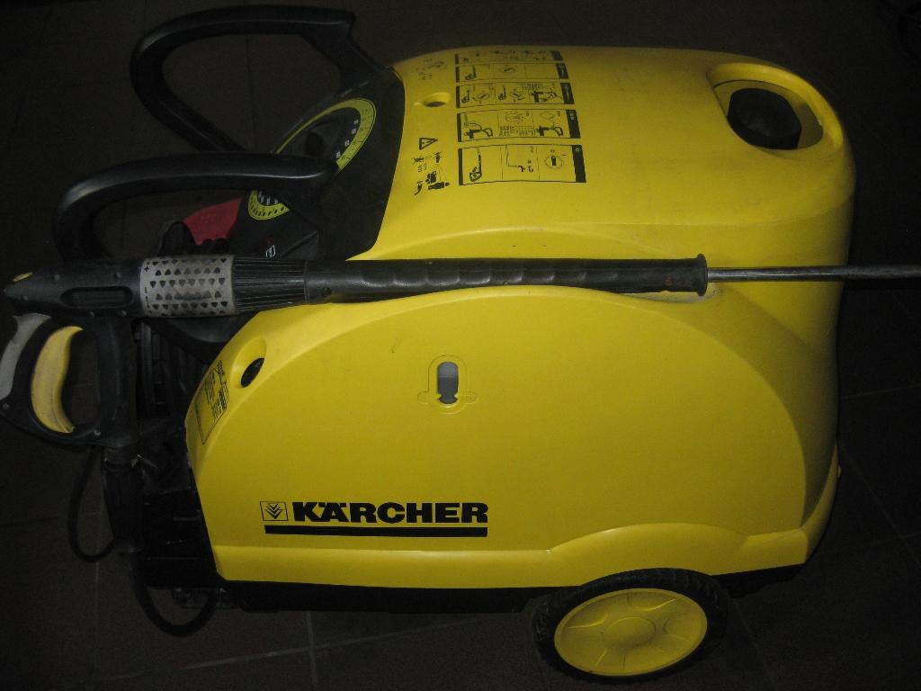 karcher   hds  558 csx, Tuin en Terras, Hogedrukreinigers, Ophalen, Gebruikt, Met regelbare waterdruk, KARCHER