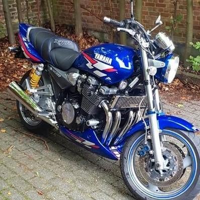 Yamaha xjr 1300 1999