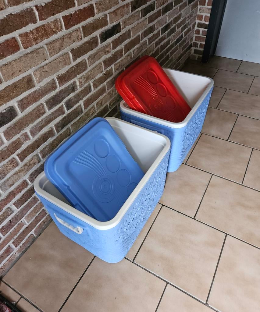 Te koop koelboxen 40liter goed voor een vereniging of clup, Caravans en Kamperen, Koelboxen, Ophalen
