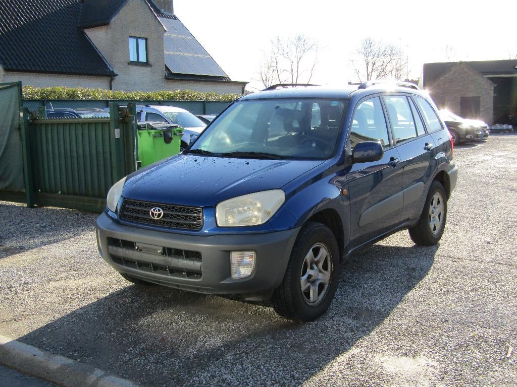 Toyota RAV 4 2.0 benzine, Autos, Toyota, Achat, 110 kW, Boîte manuelle, Entretenue par le concessionnaire