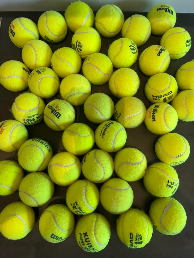 40-tal gebruikte padelballen, Sports & Fitness, Padel, Enlèvement, Utilisé, Balles de padel