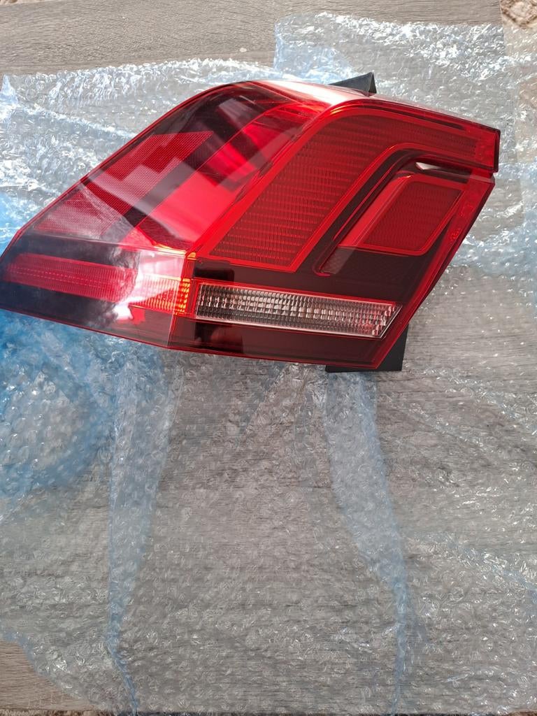 VW Tiguan 2.0TDI linkerachterlicht 2018, Auto-onderdelen, Ophalen