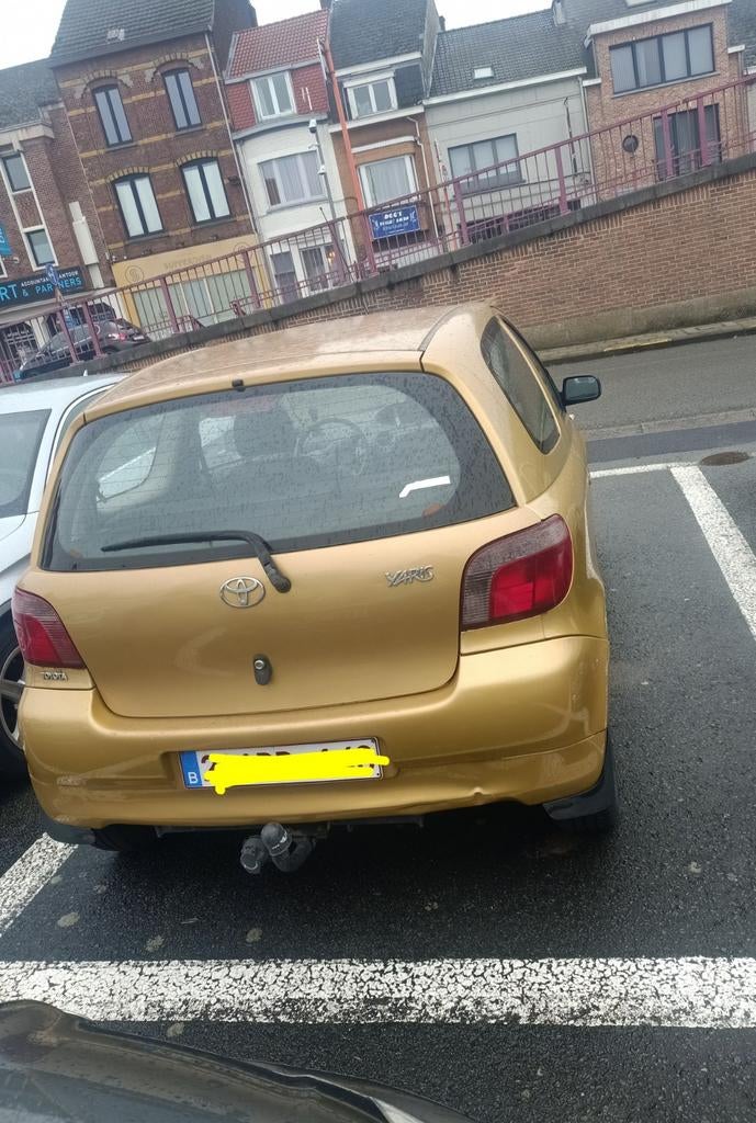 Toyota Yaris 03/05/2000, Autos, Particulier, Essence, Achat, Yaris