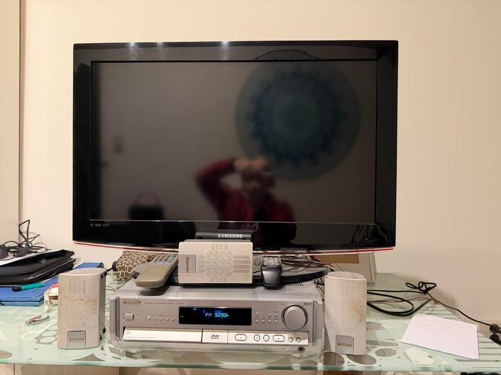 Tv met sourround installatie twee sets, Audio, Tv en Foto, Televisies, Ophalen, Gebruikt, Panasonic, Smart TV