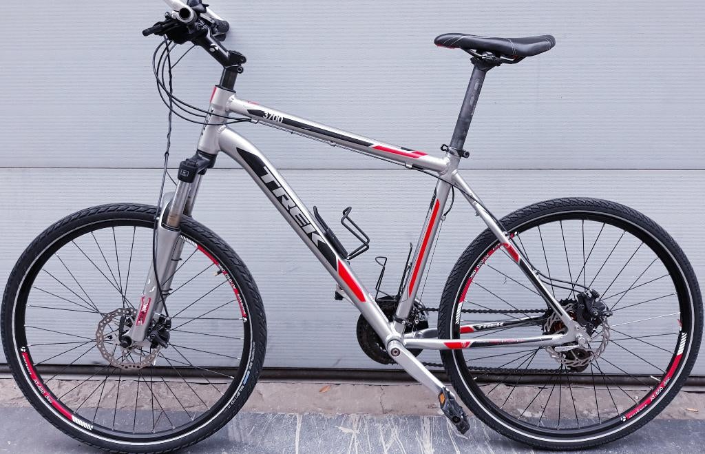 VTT TREK 26" très bon état prix250€048981/3734, Vélos & Vélomoteurs, Vélos | VTT & Mountainbikes, Utilisé, Hommes, Trek, 49 à 53 cm