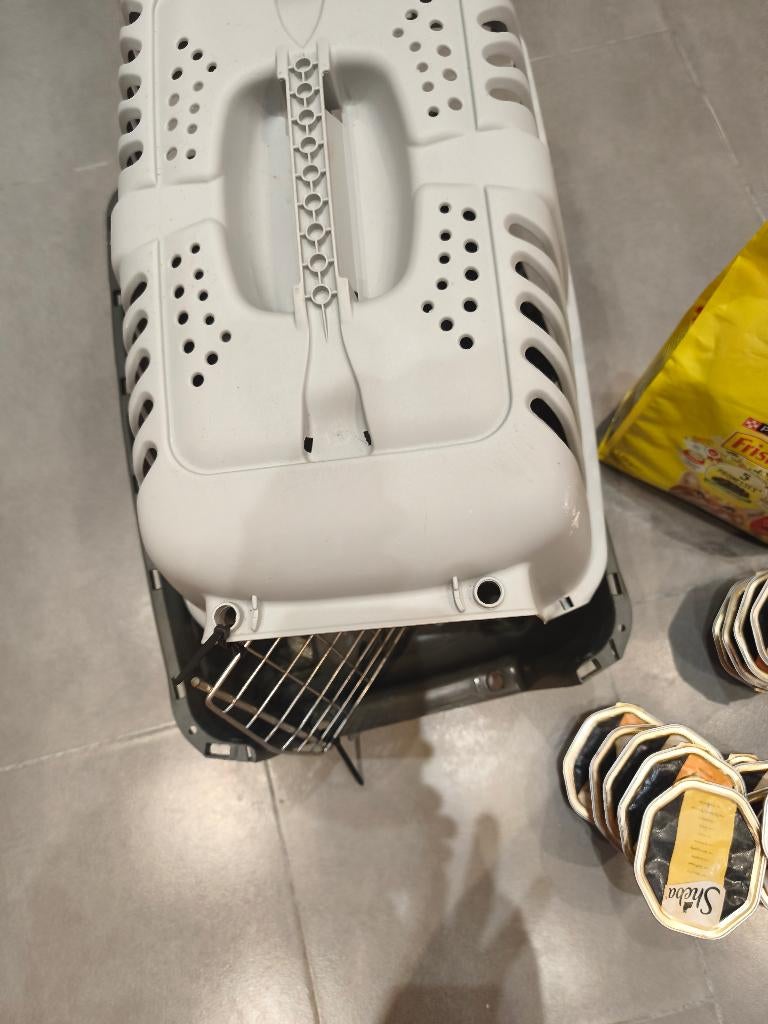 Nourriture chat, Enlèvement, Chat