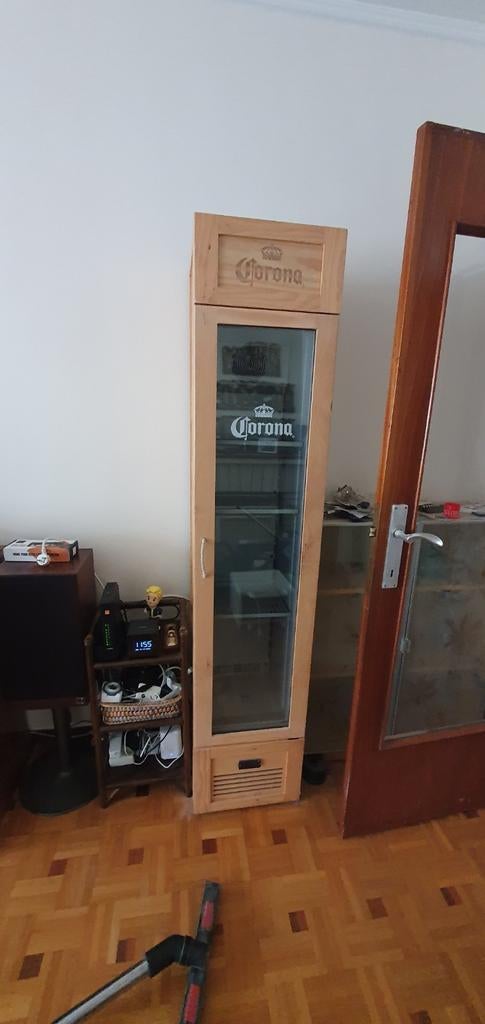 Frigo Corona a vendre, Enlèvement