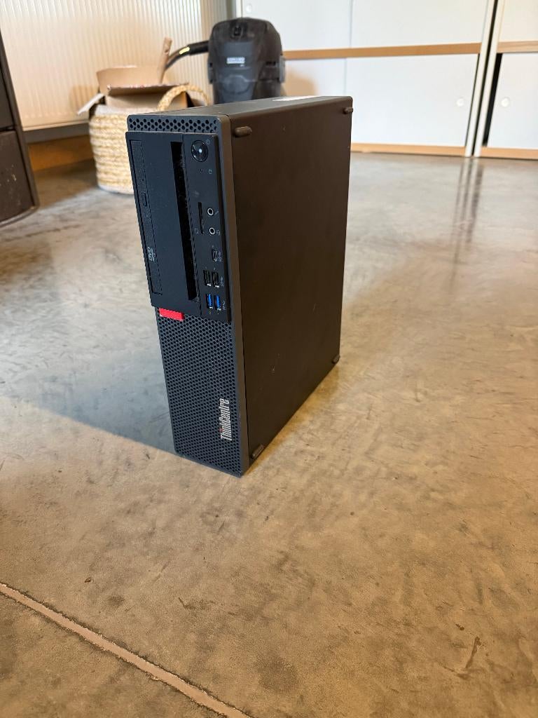 Lenovo dekstop, Informatique & Logiciels, Ordinateurs de bureau, 512 GB, Utilisé, SSD, Intel Core i7