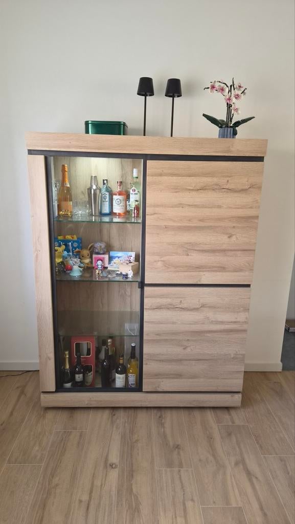 Vitrine, Enlèvement