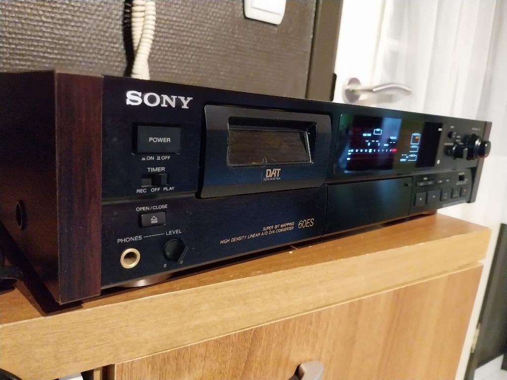 Lecteur DAT Sony DTC-60ES, Enlèvement, Simple, Sony