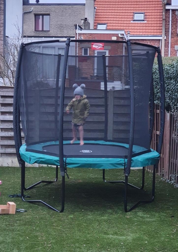 Trampoline Berg, Kinderen en Baby's, Speelgoed | Buiten | Trampolines, Ophalen, Gebruikt