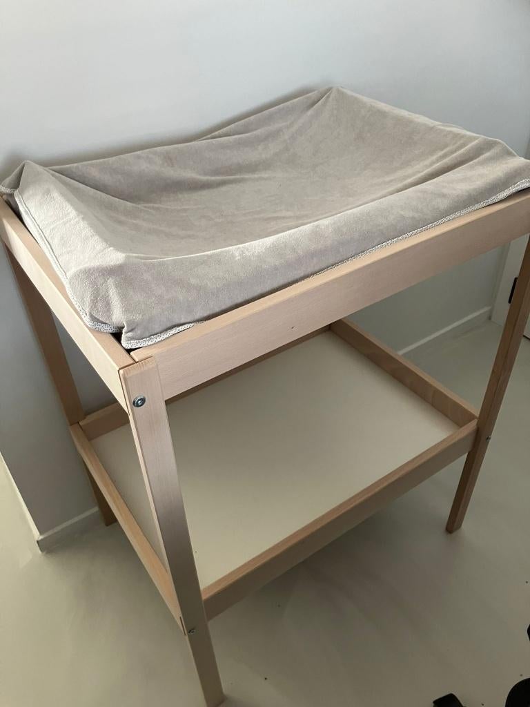 IKEA Verzorgingstafel, Enlèvement, Comme neuf, Commode