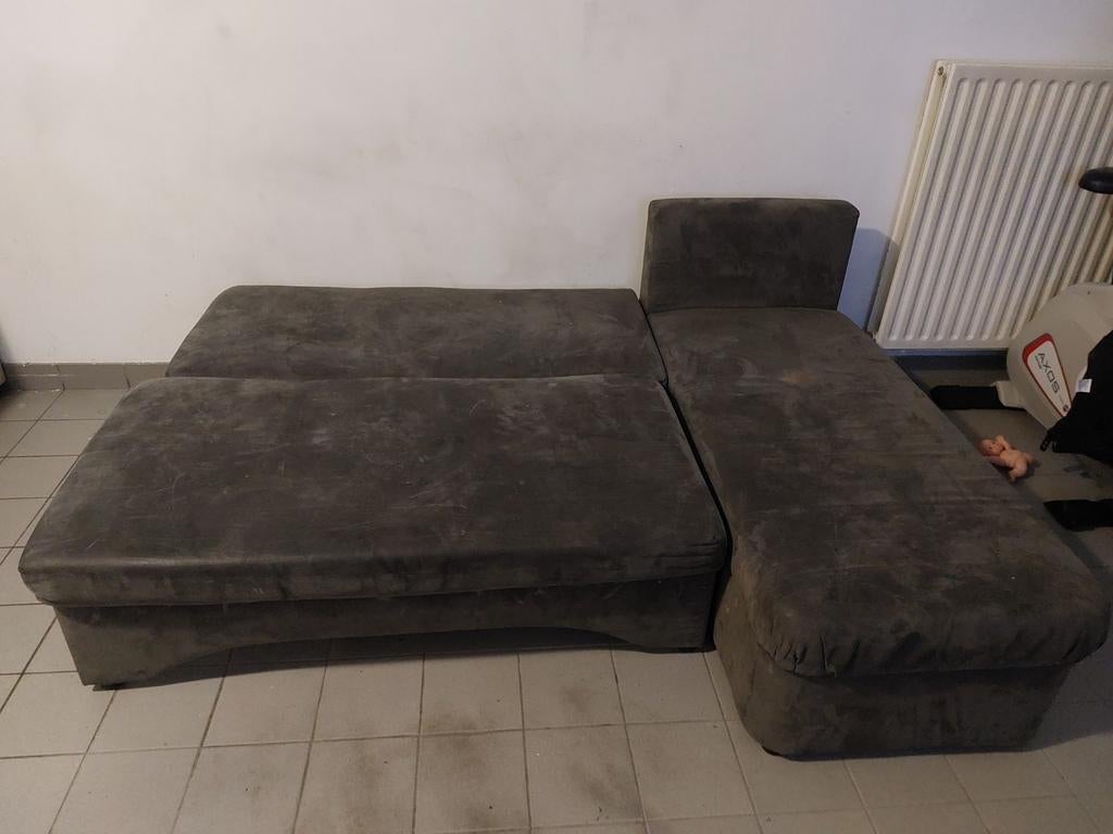 Canapé pour petit appartement ou studio., Ophalen