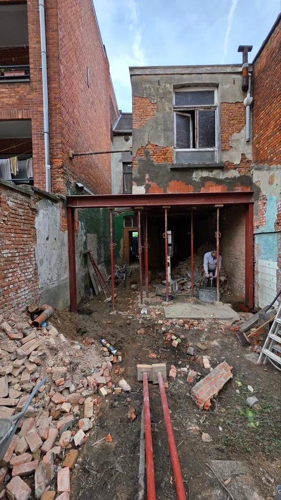 Dragbalk plaatsen.Poutrel plaatsen werken.0466498753, Offres d'emploi, Profils | Homme/Femme cherche du travail