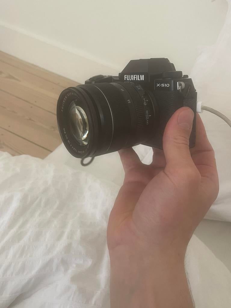 Fujifilm X-S10 + Fujifilm XF 18-55mm, Ophalen, Gebruikt, Fuji