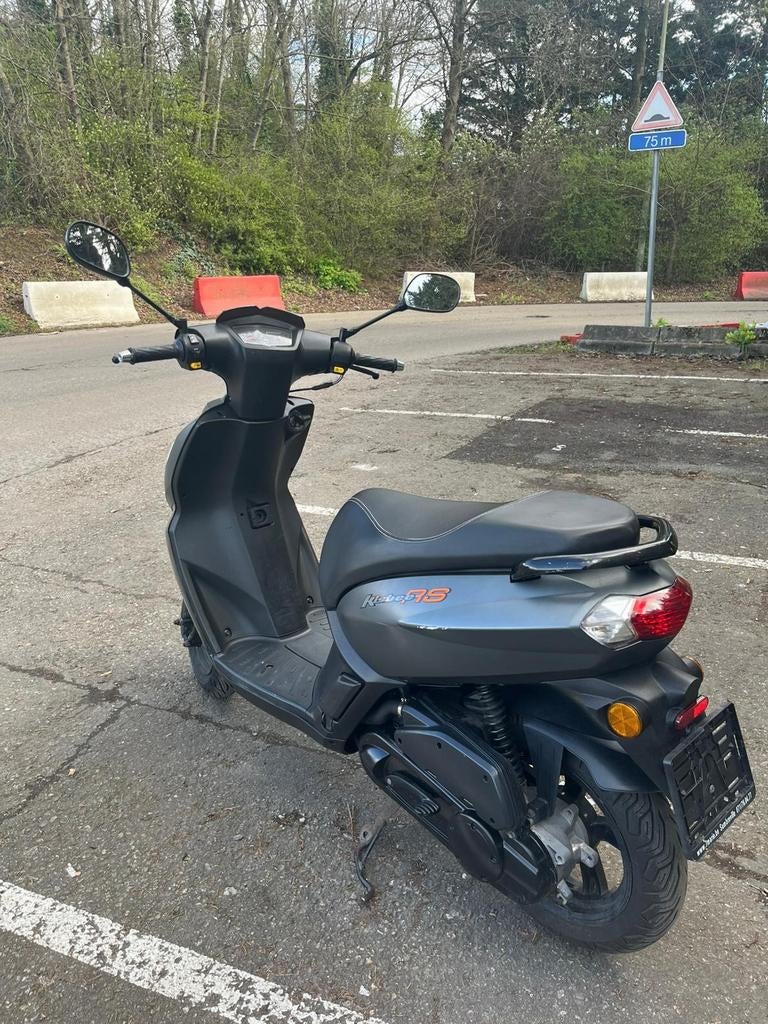 CYCLOMOTEUR CLASSE B PEUGEOT KISBEE ANNEE 2016 ROULE NICKEL., Vélos & Vélomoteurs, Scooters | Kymco