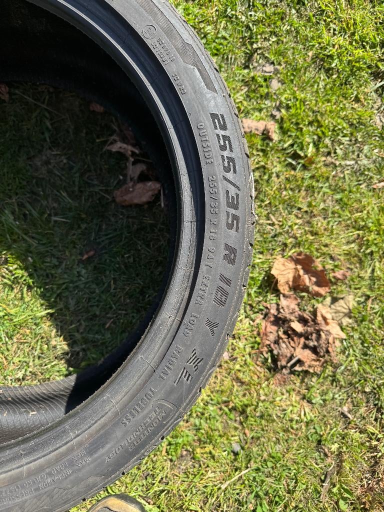 2 autobanden  255/35 R18, Ophalen, 18 inch, Gebruikt, Band(en)