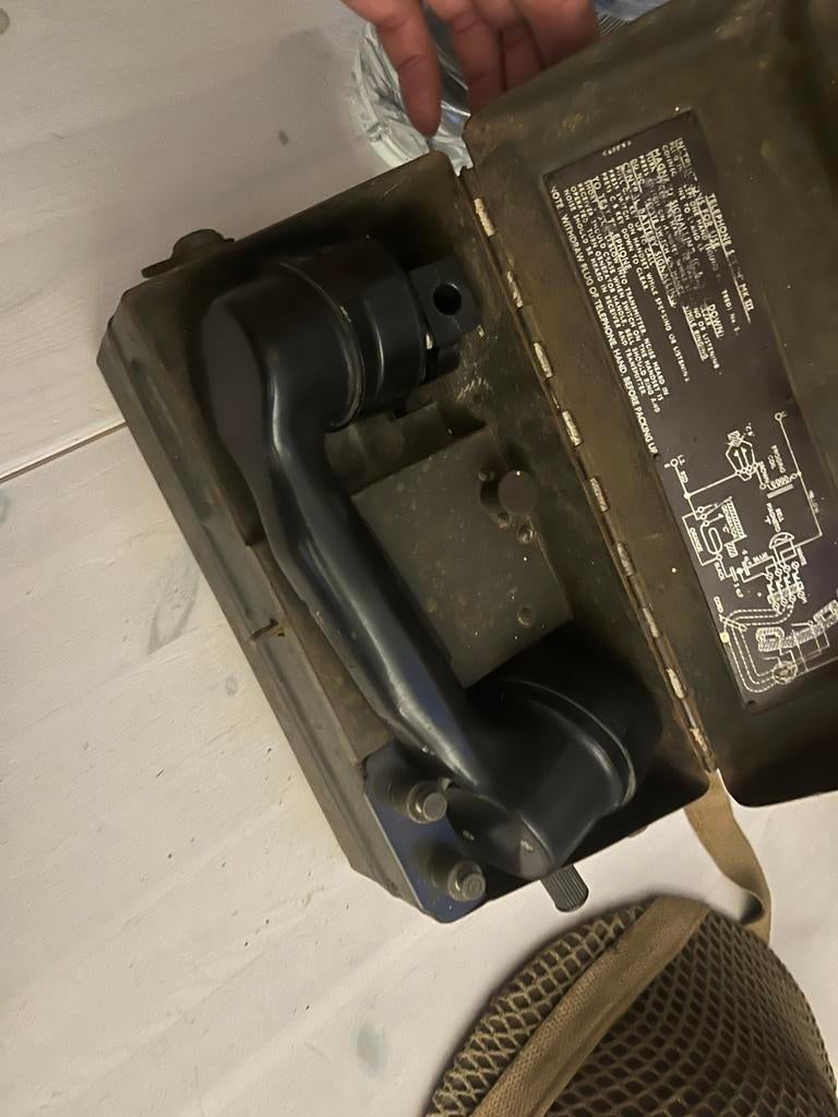 Telephone set mk3, Collections, Objets militaires | Seconde Guerre mondiale, Enlèvement