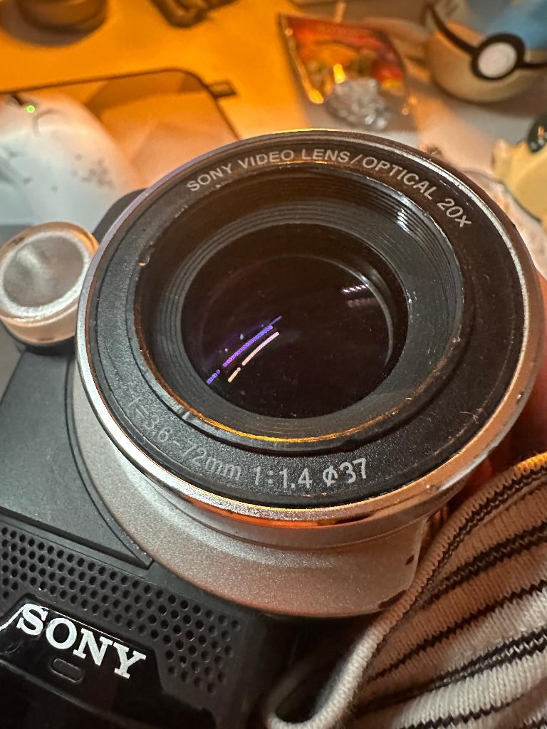 Sony Camcorder Hi8 TR748E, Enlèvement ou Envoi, Caméra