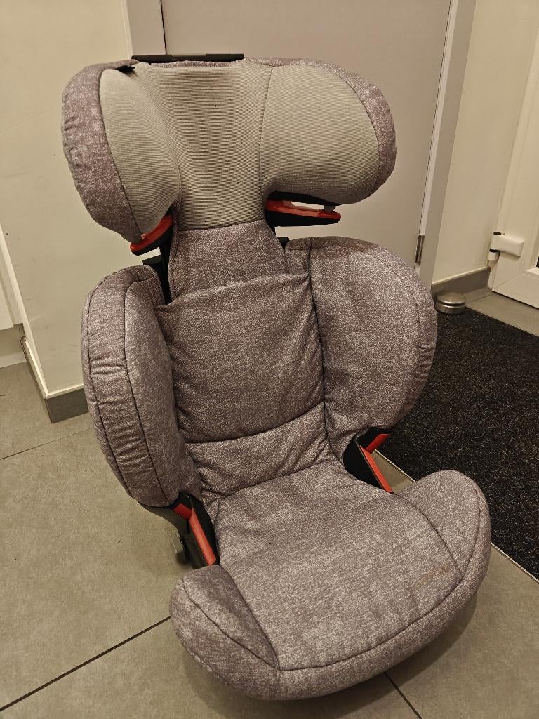 Autostoel/Kinderzitje: Maxi-Cosi Rodifix AirProtect, Ophalen, Verstelbare rugleuning, Gebruikt, 15 t/m 36 kg