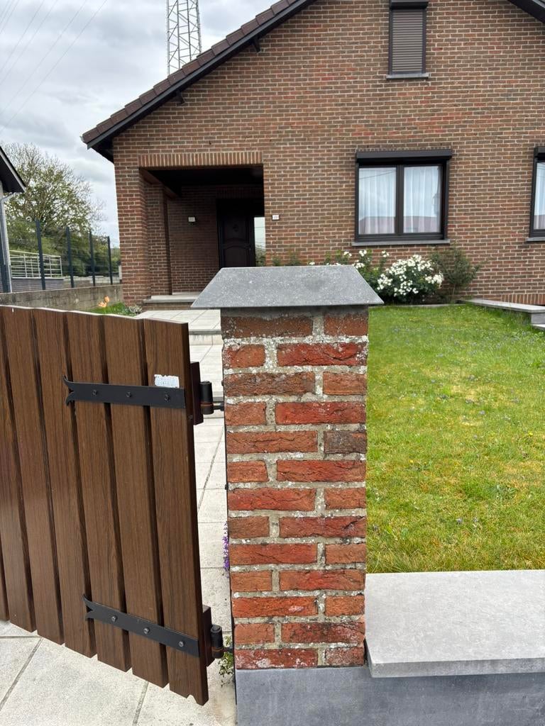 Chapeau en pierre bleue, Enlèvement, Utilisé, Pierres naturelles