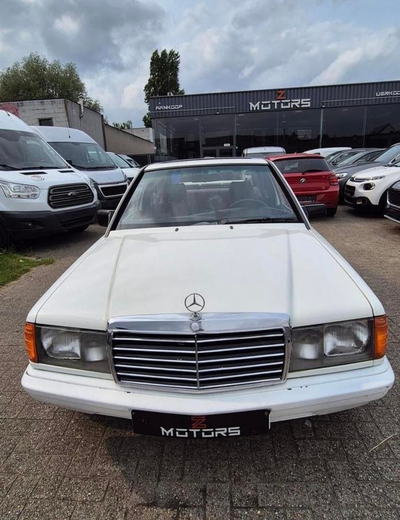 Mercedes // 190E // 2.0 benzine // LPG-GAS, Auto's, Automaat, Wit, Bedrijf, 5 deurs