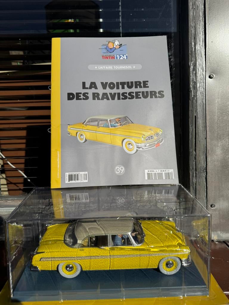 Voiture Tintin Crysler New Yorker 1:24, Enlèvement ou Envoi, Tintin, Utilisé, Statue ou Figurine