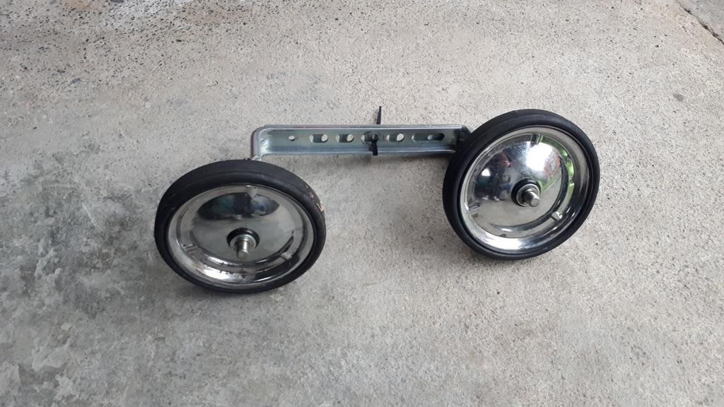 Verschillende paren steunwieltjes, Fietsen en Brommers, Fietsen | Kinderfietsjes, Ophalen, Gebruikt