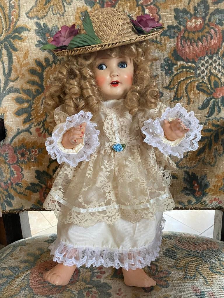 Antiek pop Duits gemaakt door Koenig dn Wernicke slaapogen, Verzamelen, Poppen, Pop, Ophalen of Verzenden