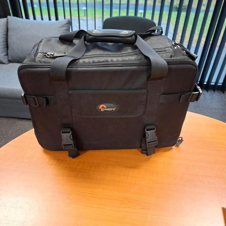 Lowepro Omni Trekker amper gebruikt is bijna nieuw, Audio, Tv en Foto, Foto | Cameratassen, Ophalen of Verzenden, Zo goed als nieuw