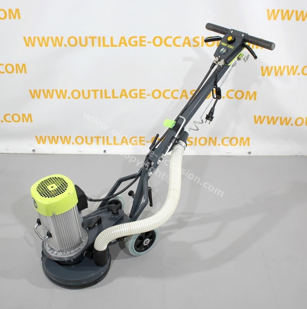 Ponceuse de sol WOLFF Neo 230, Bricolage & Construction, Envoi