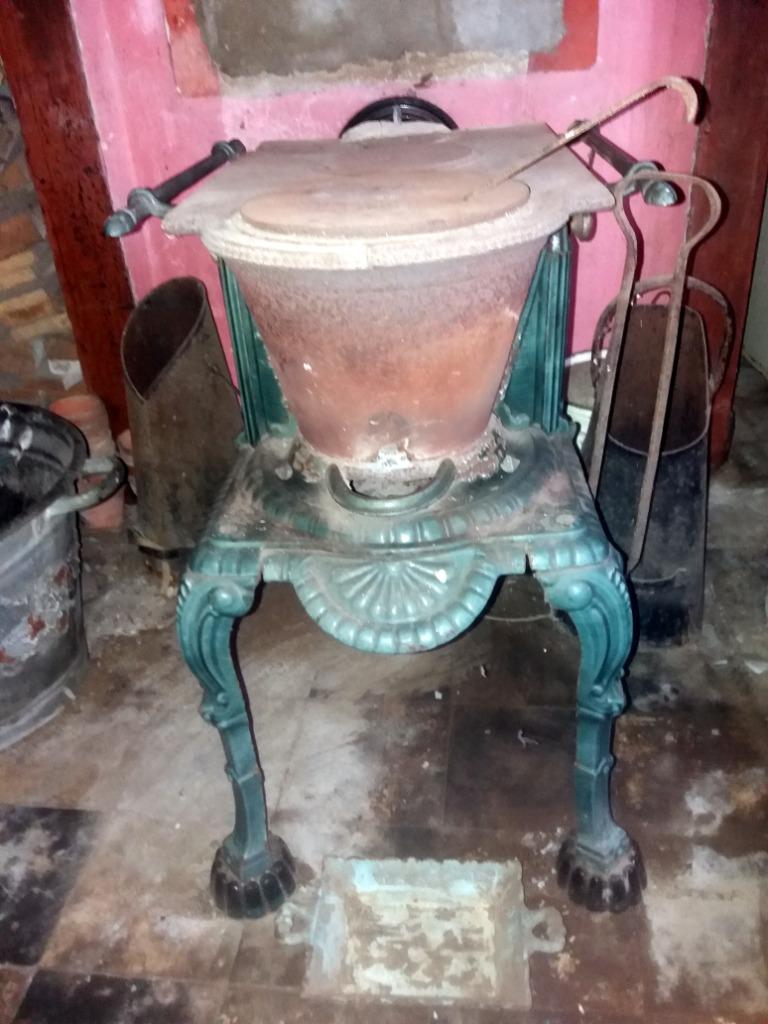 antieke Leuvense stoof, Ophalen