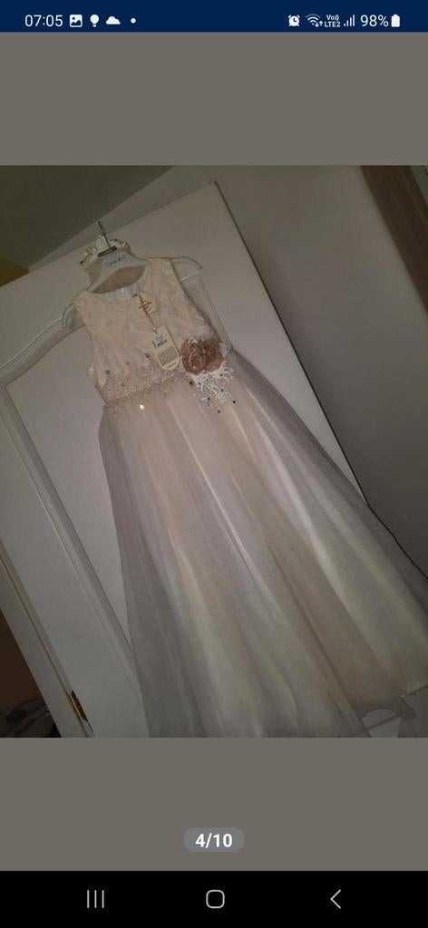 Communiekleedje/  bruidsmeisje maat 134/140, Ophalen, Bruidsmeisjeskleding, Zo goed als nieuw, Beige
