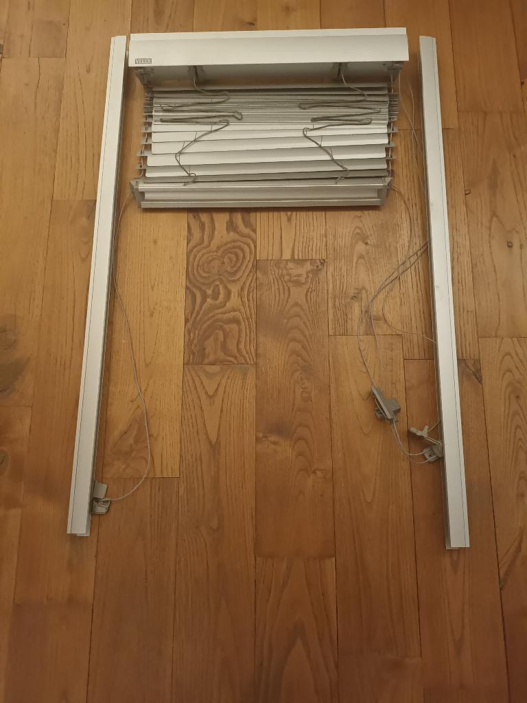Velux Venetiaans rolgordijn, Ophalen, Gebruikt, Aluminium brossé, 50 tot 100 cm