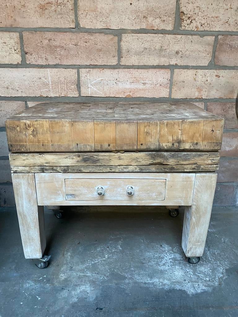 Bloc de capot, Maison & Meubles, Chambre à coucher | Tables de chevet, Comme neuf, Enlèvement