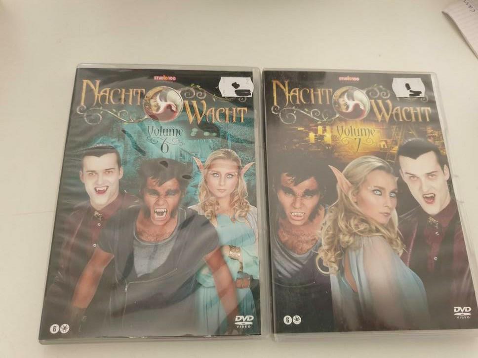 2 x DVD NACHTWACHT studio 100 VOLUME 6 & 7, Cd's en Dvd's, VHS | Kinderen en Jeugd, Gebruikt, Ophalen of Verzenden